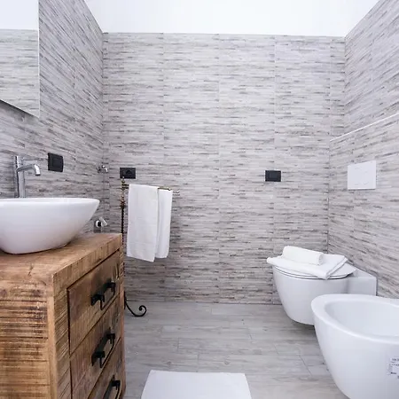 Balcone Apartament Bellano